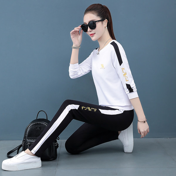 Γυναικείο casual σετ που αποτελείται από δύο μέρη