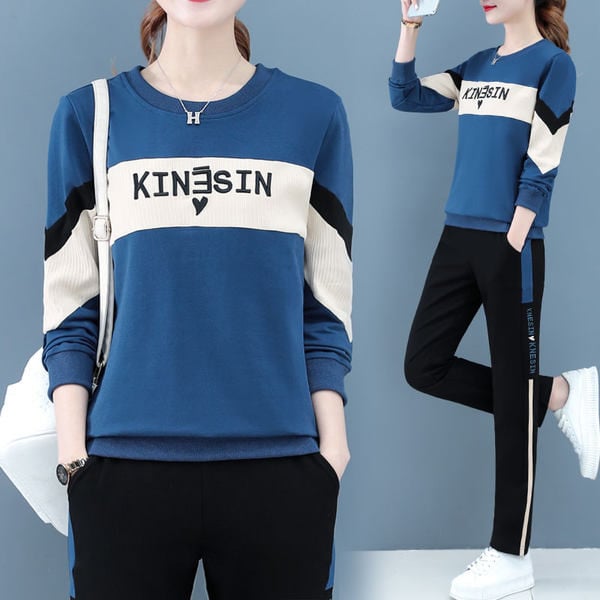 Γυναικείο σετ  σε δύο μέρη, που αποτελείται μπλούζα και παντελόνι