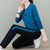 Női sportcsapat – két részből