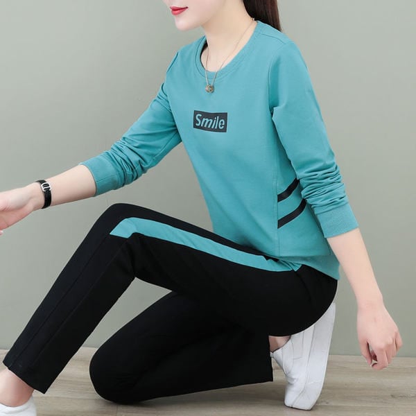 Női sportcsapat – két részből