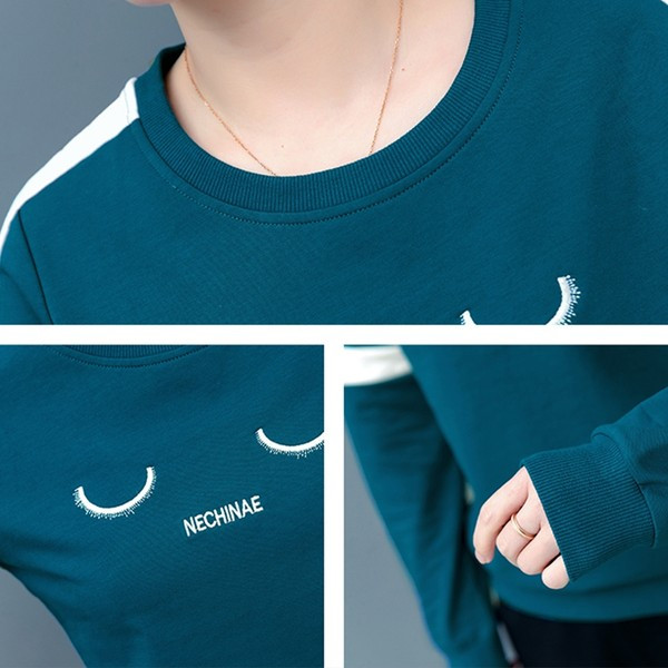 Γυναικείο αθλητικό σετ - μπλούζα και παντελόνι