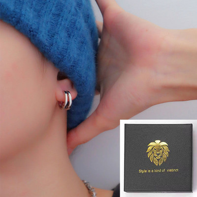 Vīriešu auskaru tīrs modelis