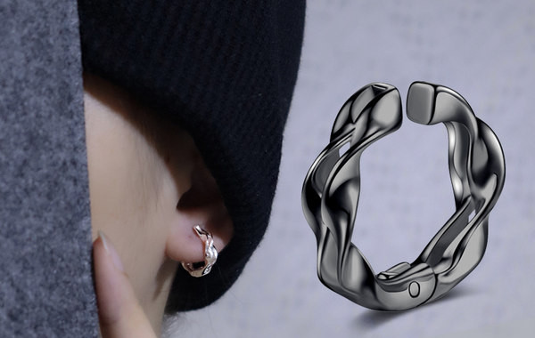 Vīriešu apaļi piespraužami auskari