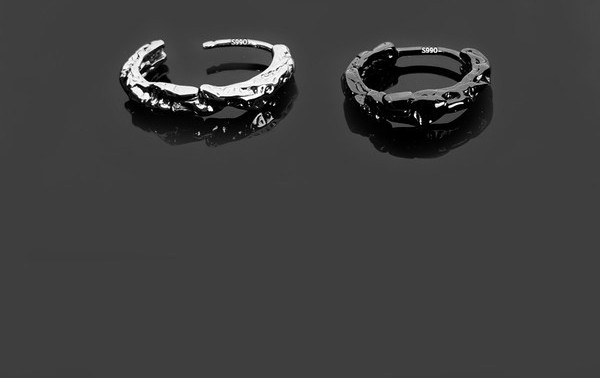 Férfi kerek fülbevaló egyetlen modell