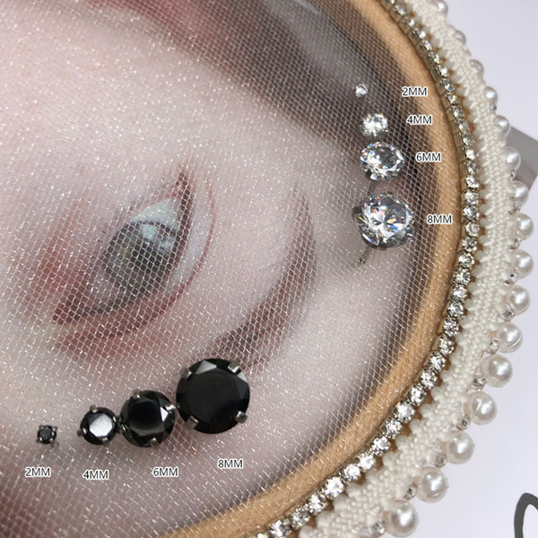 Moderni vīriešu auskari ar dekoratīviem akmeņiem, vairāki modeļi