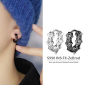 Férfi titán acél fülbevaló