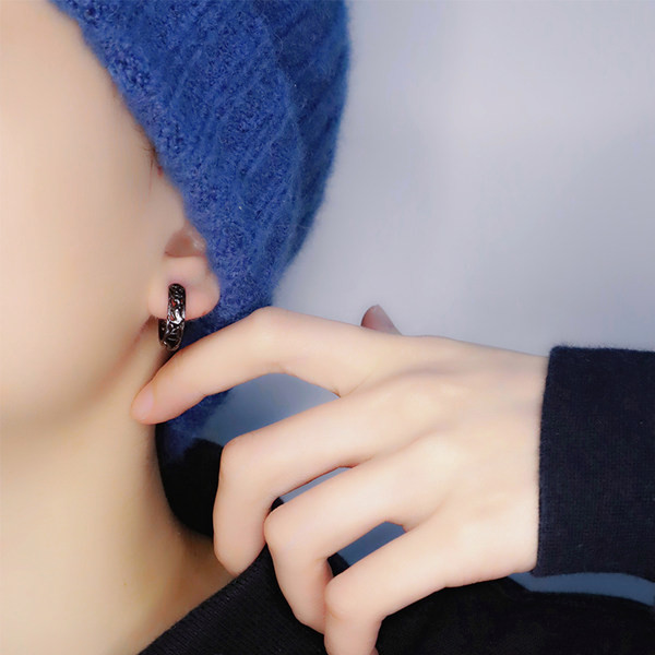 Elegáns férfi fülbevaló