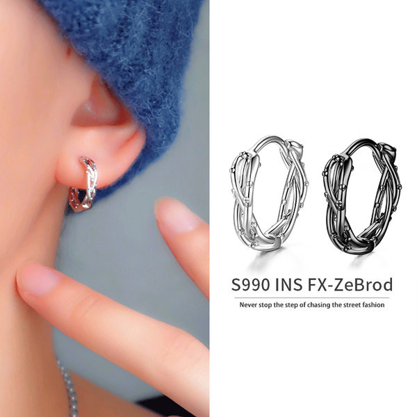 Ikdienas vīriešu auskari divās krāsās