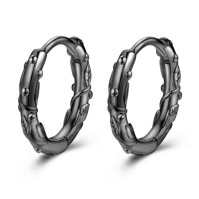 Moderni iegravēti stīpiņu auskari vīriešiem