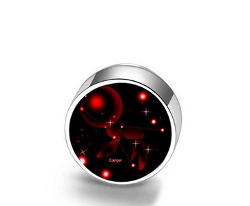 Muške naušnice u raznim bojama