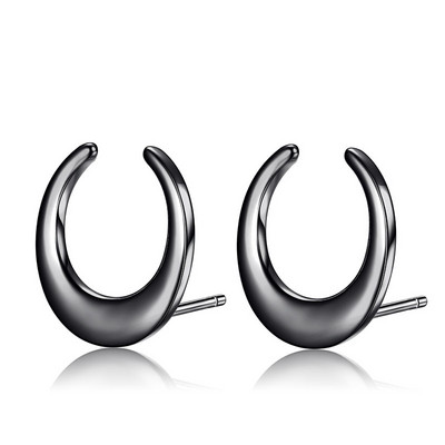 Moderne muške naušnice u srebrnoj boji