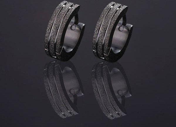 Ανδρικά στρογγυλά σκουλαρίκια σε διάφορα χρώματα