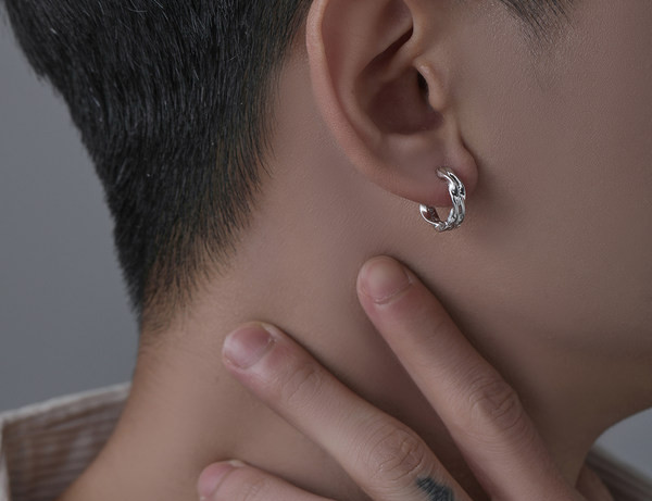 Sudraba auskari ar apaļu formu