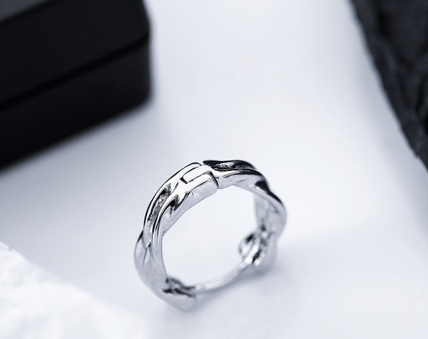 Sudraba auskari ar apaļu formu