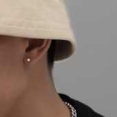 Vīriešu auskari ar dekoratīviem akmeņiem, komplektā 1 vai 2 gab