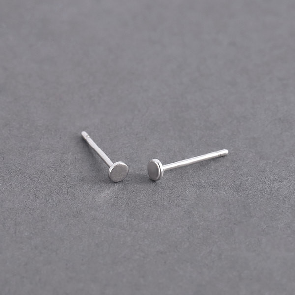 Vīriešu auskari ar dekoratīviem akmeņiem, komplektā 1 vai 2 gab