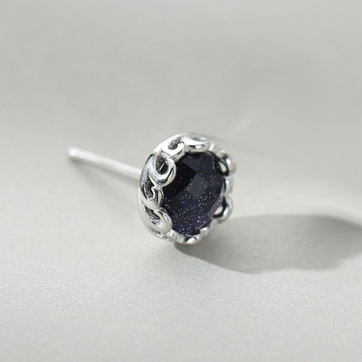 Vīriešu auskari ar akmeni melnā krāsā