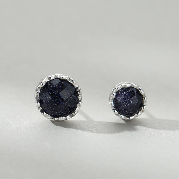 Vīriešu auskari ar akmeni melnā krāsā