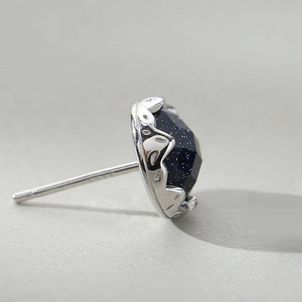 Vīriešu auskari ar akmeni melnā krāsā