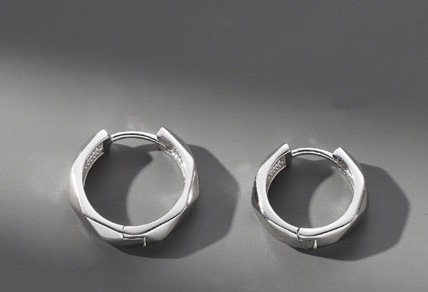 Sidabriniai vyriški auskarai