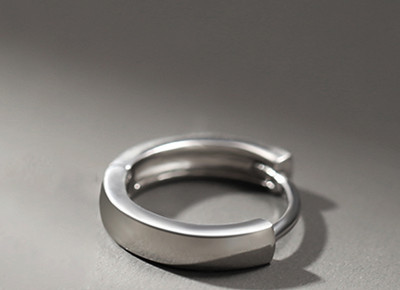 Στρογγυλά ανδρικά σκουλαρίκια