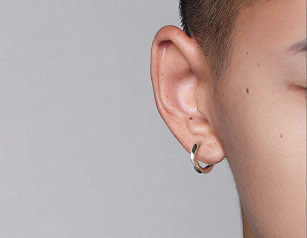 Vīriešu gredzeni sudraba krāsā