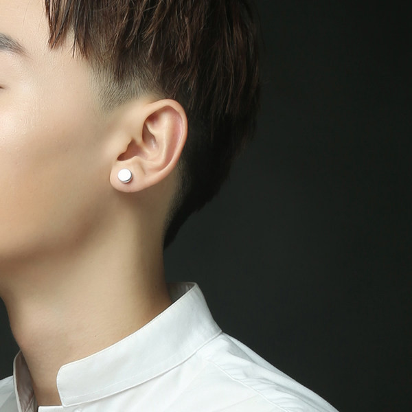 Muške naušnice, svakodnevni model