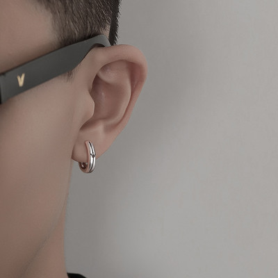 Ανδρικά κρίκοι σκουλαρίκια σε ασημί χρώμα