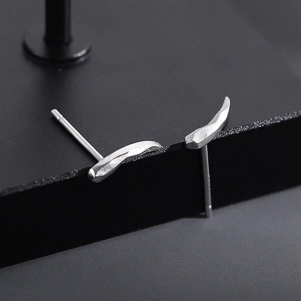 Ikdienas vīriešu auskari