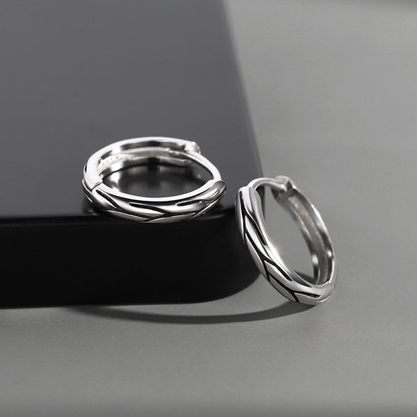 Sudraba auskari ar apaļu formu