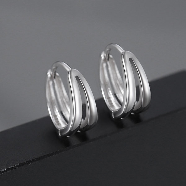 Ανδρικά κυματιστά σκουλαρίκια casual σχέδιο