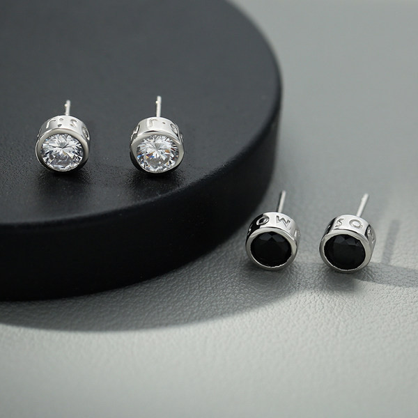 Vīriešu vienkārši akmens auskari