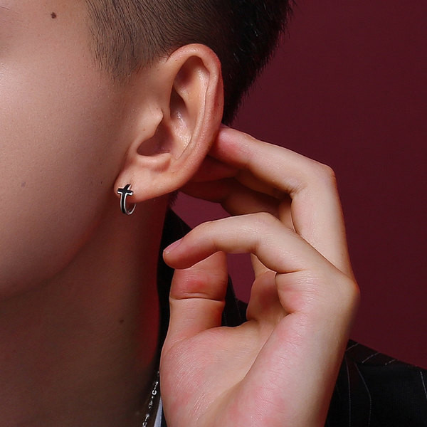 Kereszt alakú férfi fülbevaló