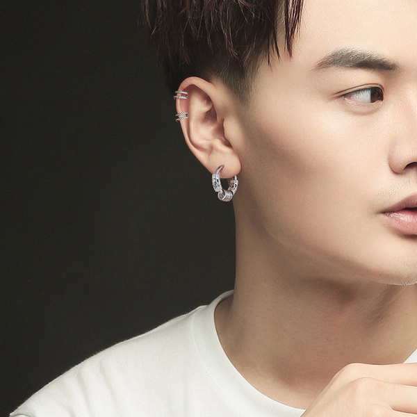 Vīriešu retro auskaru apaļš modelis