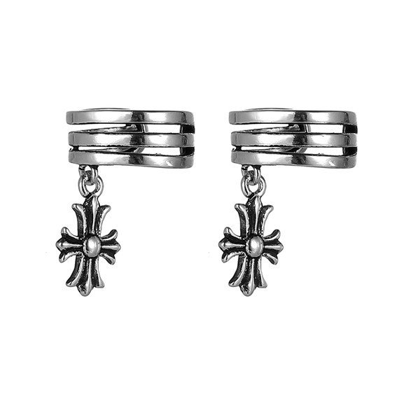 Μοντέρνα ανδρικά σκουλαρίκια με κρεμαστό σταυρό
