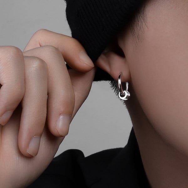 Ανδρικά στρογγυλά σκουλαρίκια με μενταγιόν και πέτρες