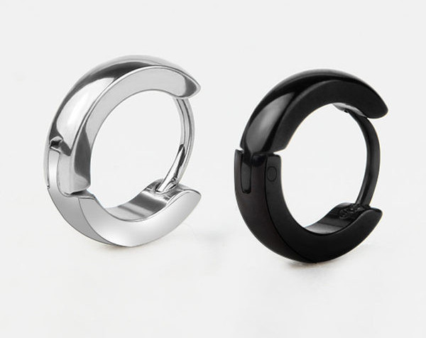 Vīriešu auskars - 1 gab. melnā un sudraba krāsā