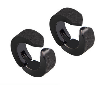 Vīriešu auskari sudraba un melnā krāsā