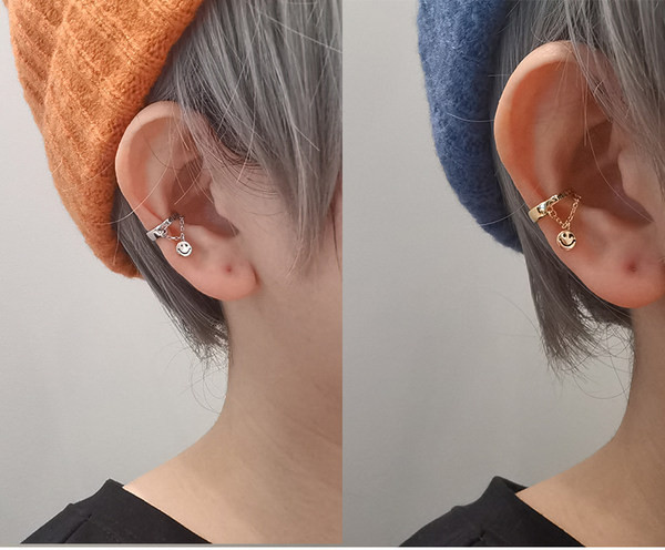 Ανδρικά σκουλαρίκια με μενταγιόν χαμόγελο