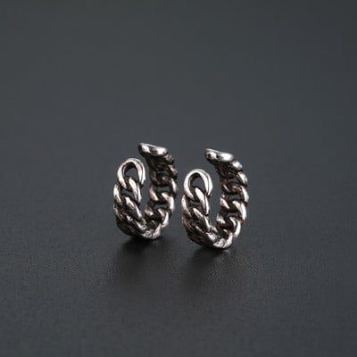 Meeste kõrvarõngad sõrmused mitme mudeli hõbedast värvi