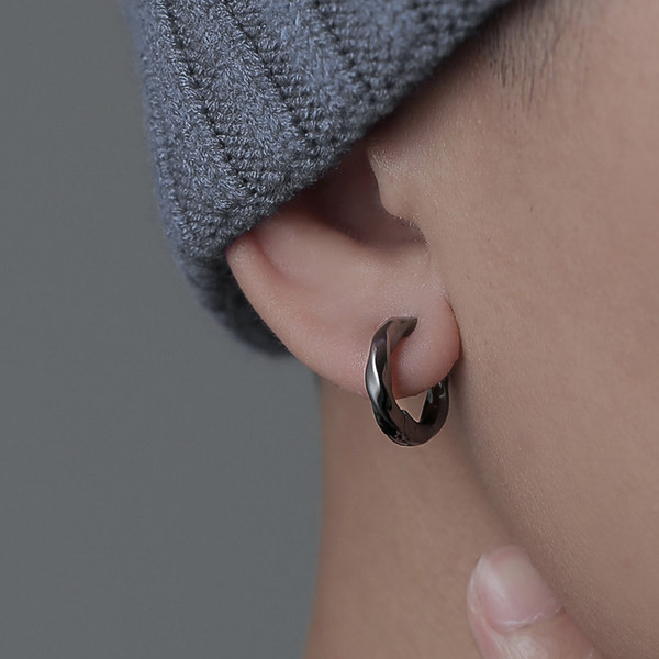 Stilīgi vīriešu auskaru gredzeni