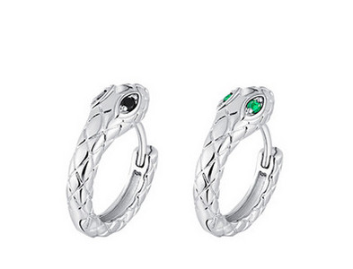 Kígyó alakú férfi fülbevaló, színes díszítő kövekkel