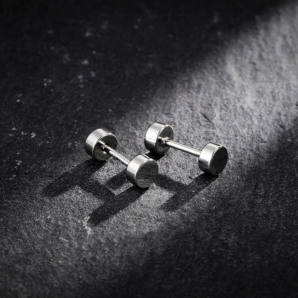 Férfi fülbevaló csavaron ezüst színben