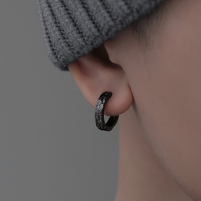 Stílusos férfi gyűrűk két színben