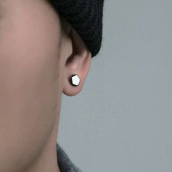 Srebrne naušnice u obliku zvijezde