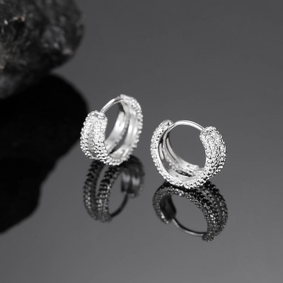 Ikdienas vīriešu auskari ar stīpām