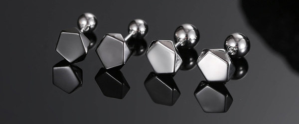 Férfi fülbevaló 1 db ezüst és fekete színben