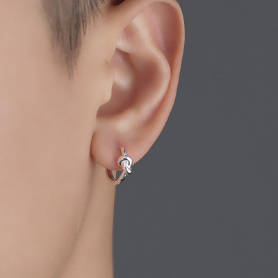 Alkalmi karikás fülbevaló - ezüst és fekete színben