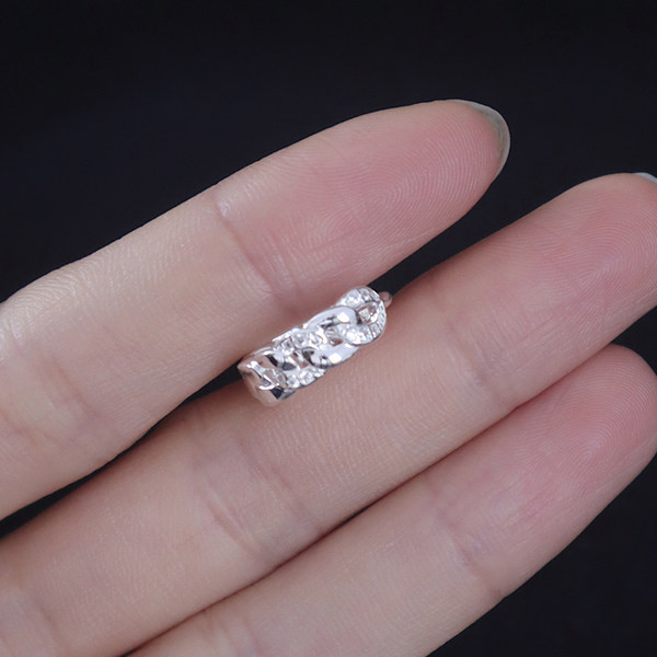 Kerek alakú férfi fülbevaló