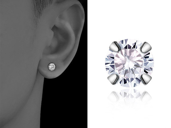 Par muških naušnica sa ukrasnim kamenčićem